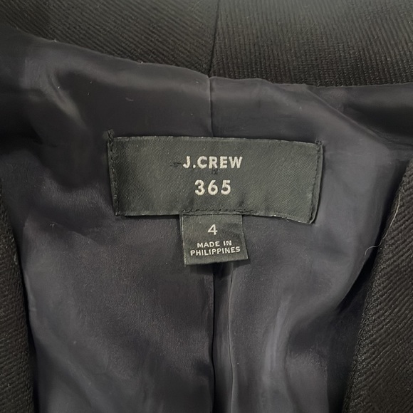 Black blazer - Picture 3 of 4